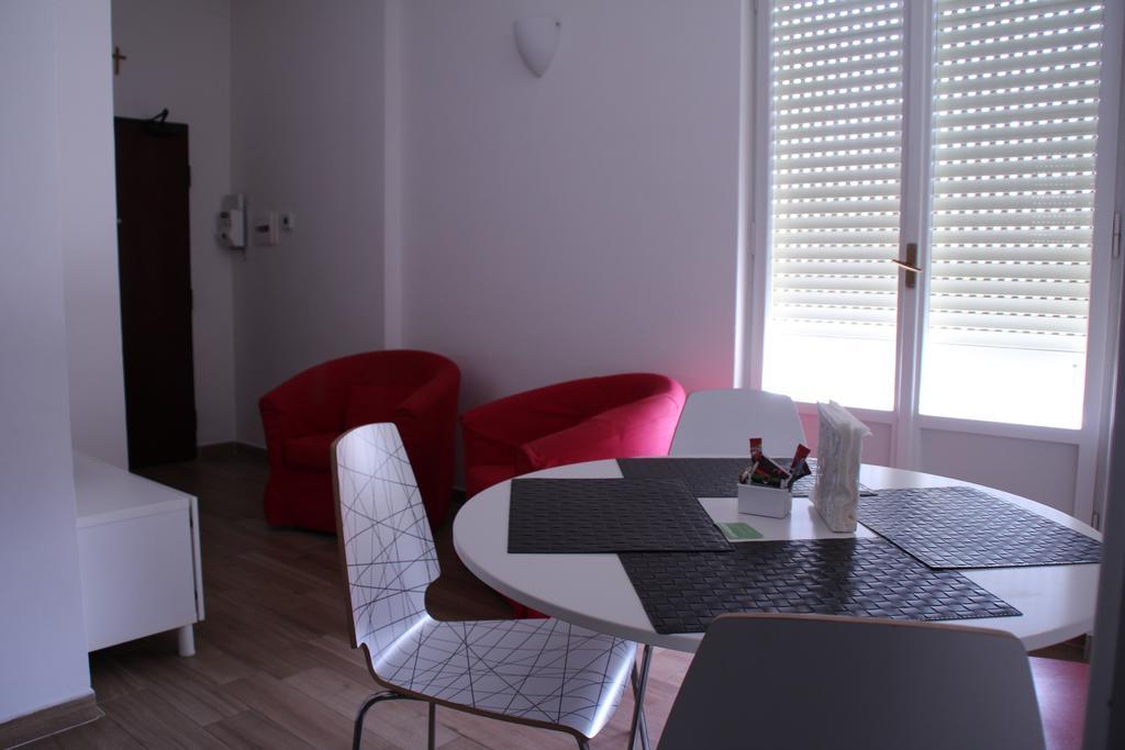 Stephenson Apartment Milan Bagian luar foto
